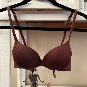 SKIMS Ultimate Push Up Plunge Bra in Cocoa